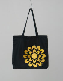 Cartera tika negra bordada - Girasol dorado