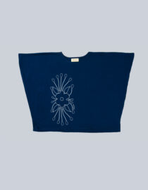 Polo de mujer azul acero - Estampado blanco